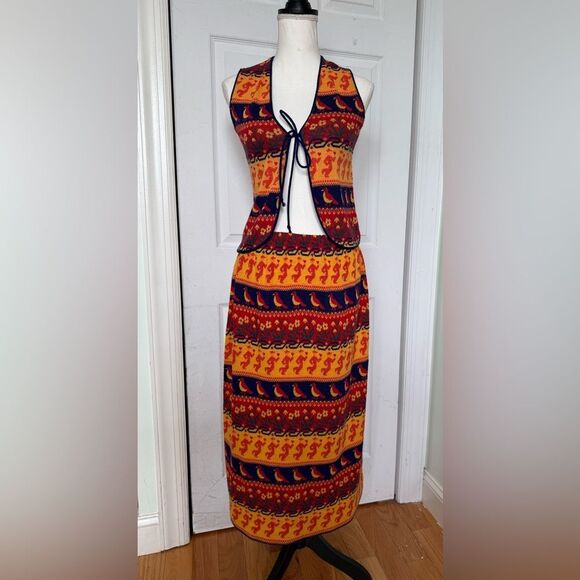 1970s Two Piece Love Bug by Infanta Two Piece Set - Picture 9 of 15